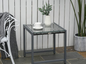 Outsunny® Gartentisch Beistelltisch mit Hartglas, Polyrattan & Aluminium, wetterfest & modern für Garten Balkon Terrasse | Aosom.de